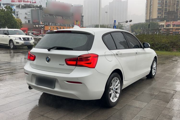 Used BMW 1 Series 2018 118i Leading Model Exterior 3