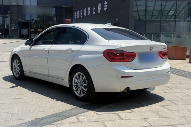 Used BMW 1 Series 2018 Revised 118i Fashion Edition Exterior 4