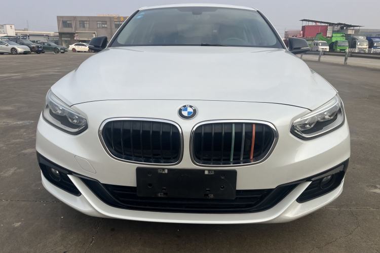 Used BMW 1 Series 2018 118i Sport Edition Exterior 4