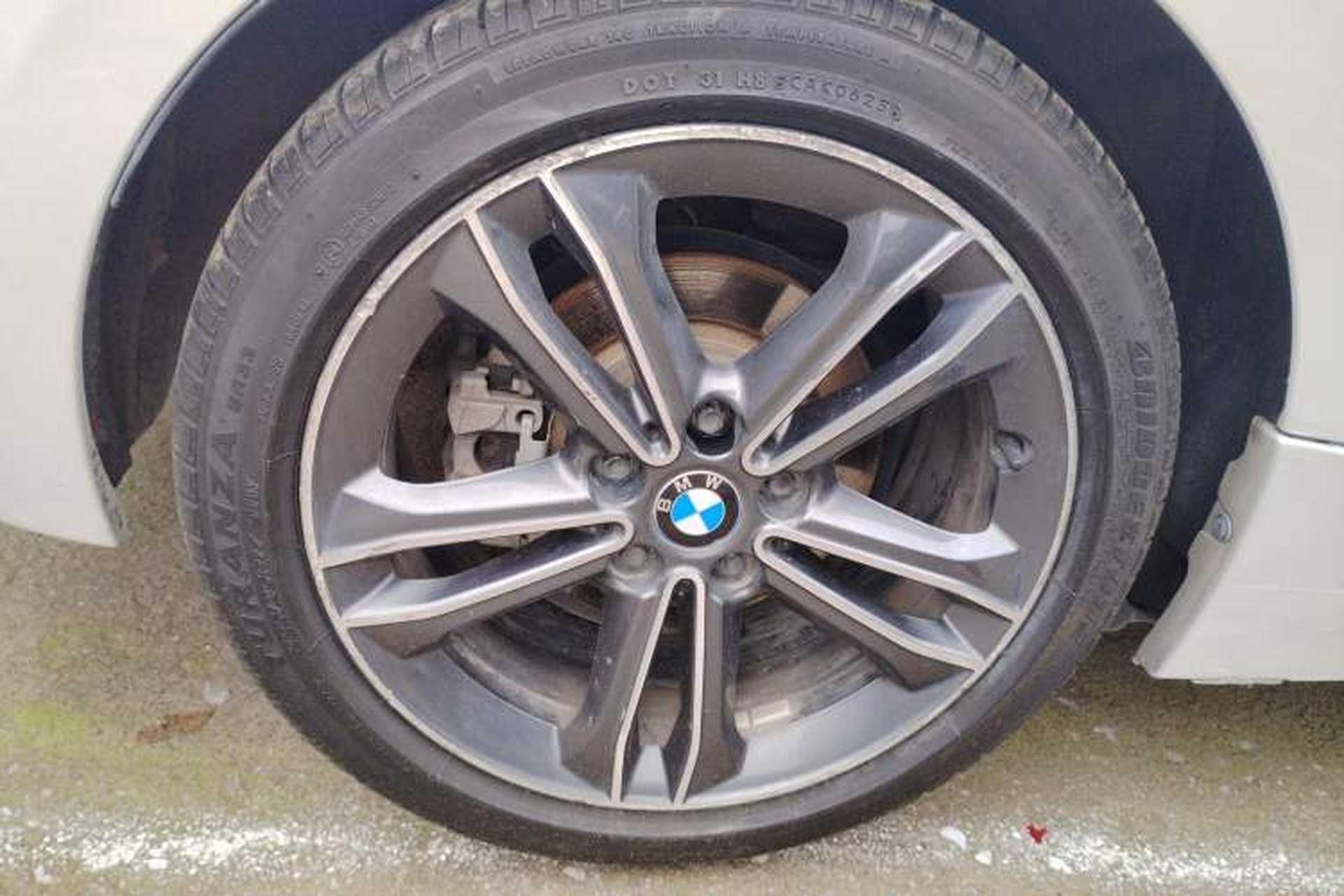 Used BMW 1 Series 2018 118i Sport Edition Exterior 4