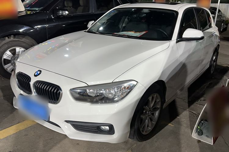 Used BMW 1 Series 2018 118i Leading Model Exterior 4