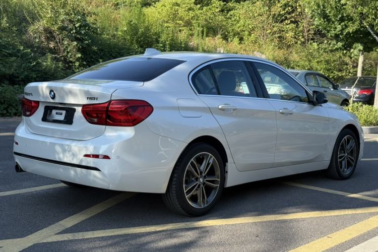 Used BMW 1 Series 2018 Facelifted 118i Sport Edition Exterior 4