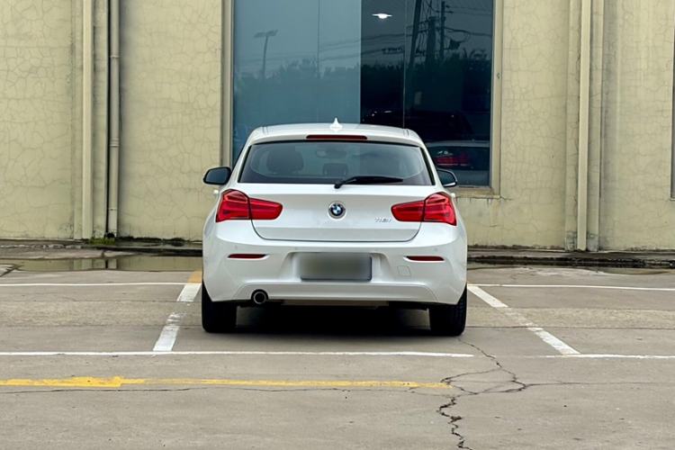 Used BMW 1 Series 2018 118i Leading Model Exterior 5