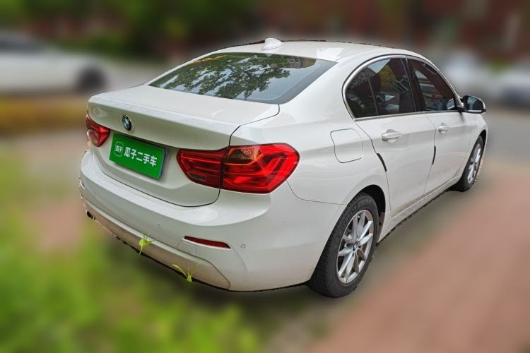 Used BMW 1 Series 2018 118i Fashion Model Exterior 5