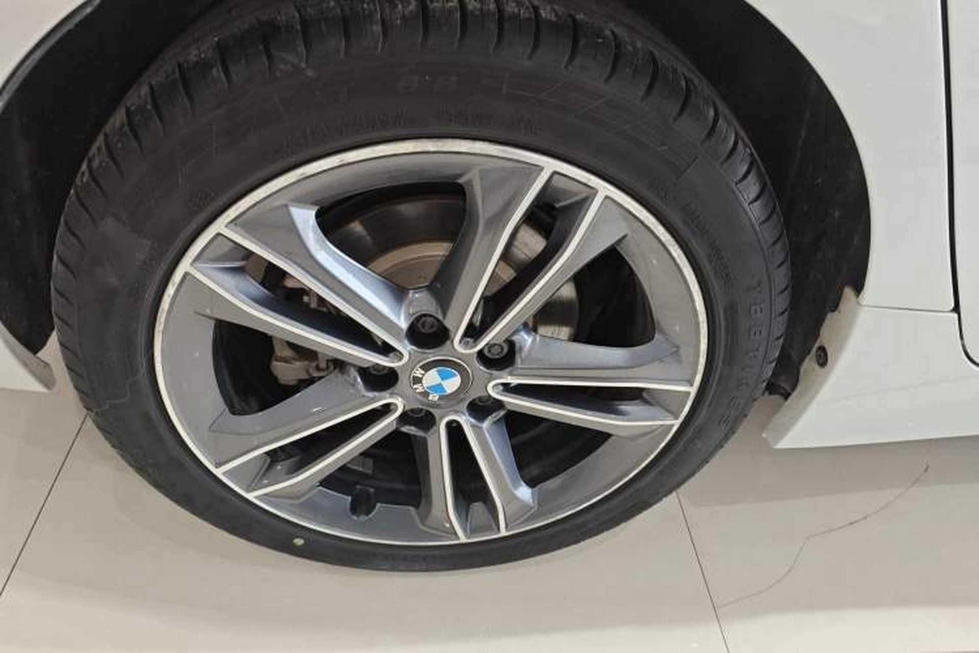Used BMW 1 Series 2018 118i Sport Edition Exterior 5