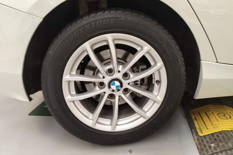 Used BMW 1 Series 2018 118i Leading Model Exterior 5