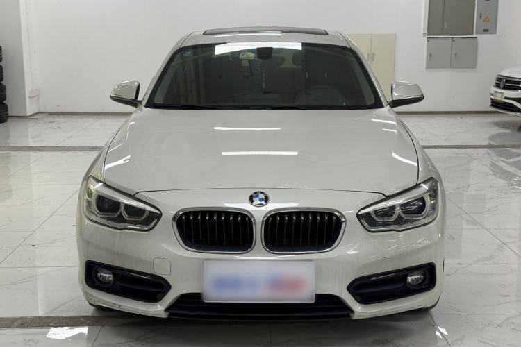 Used BMW 1 Series 2018 118i Sport Design Package Exterior 5