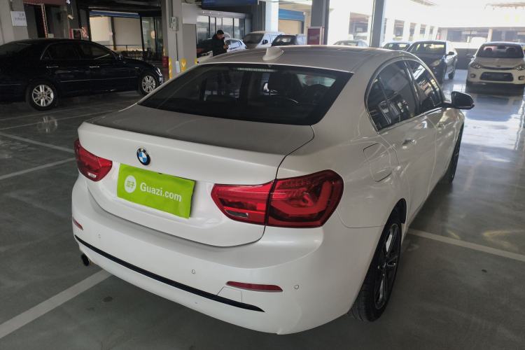 Used BMW 1 Series 2018 118i Sport Edition Exterior 5