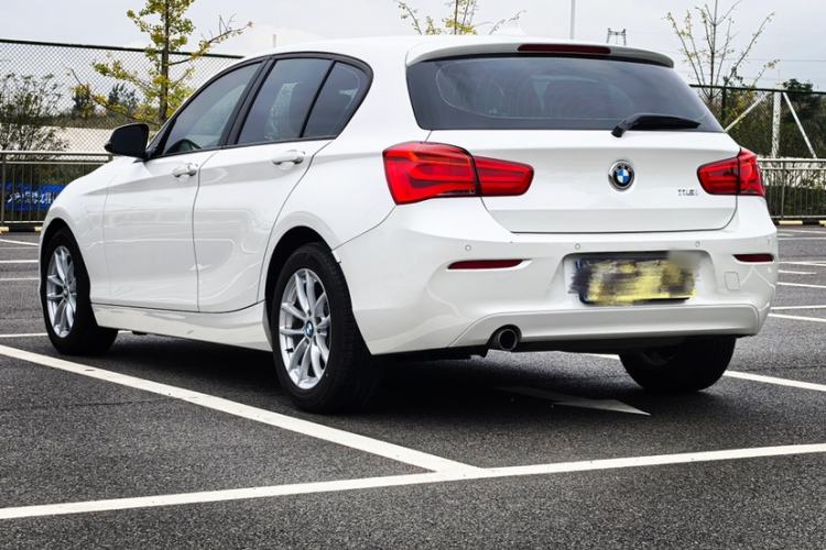 Used BMW 1 Series 2018 118i Leading Model Exterior 5