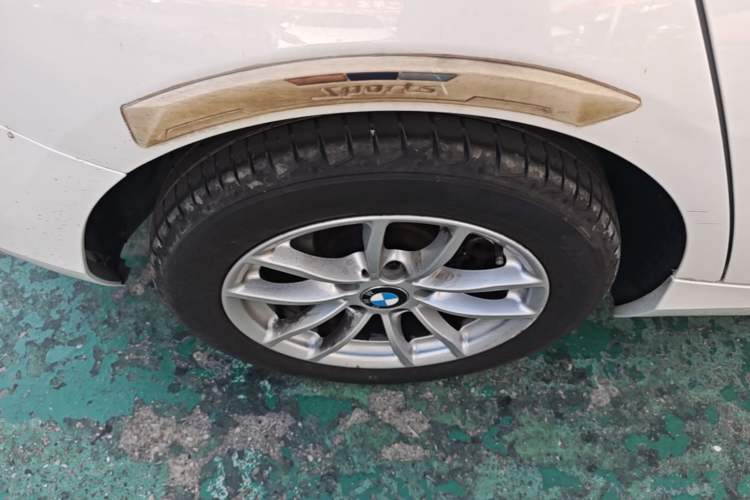 Used BMW 1 Series 2018 118i Leading Model Exterior 5