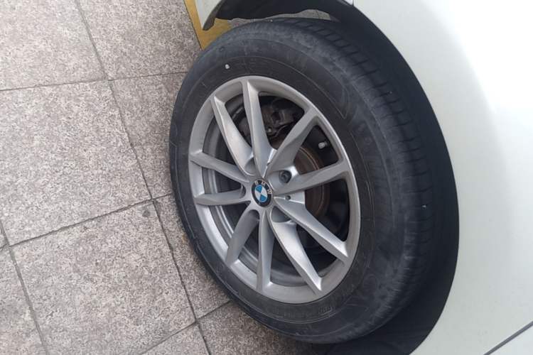 Used BMW 1 Series 2018 118i Fashion Model Exterior 5
