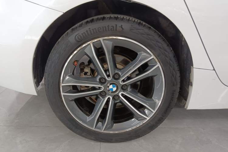 Used BMW 1 Series 2018 118i Sport Edition Exterior 5