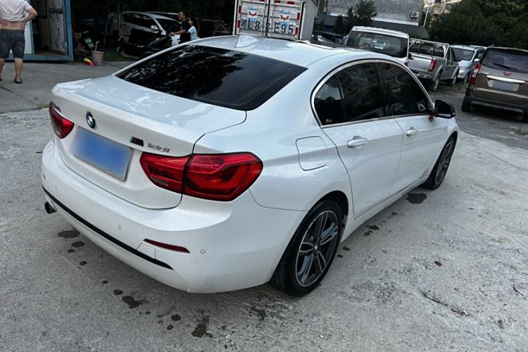 Used BMW 1 Series 2018 Facelifted 118i Sport Edition Exterior 5