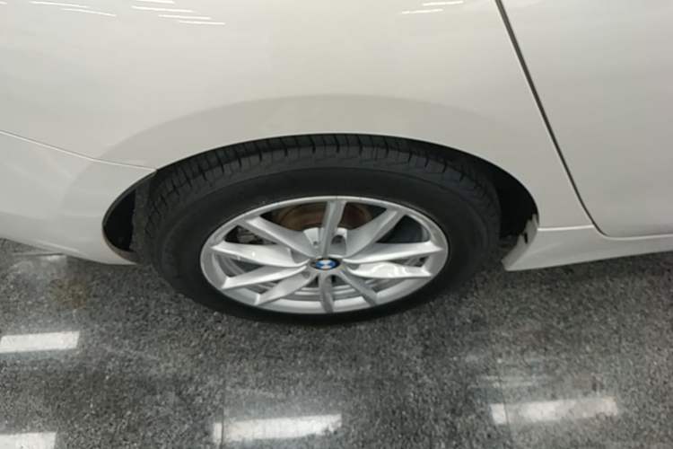 Used BMW 1 Series 2018 118i Fashion Model Exterior 5