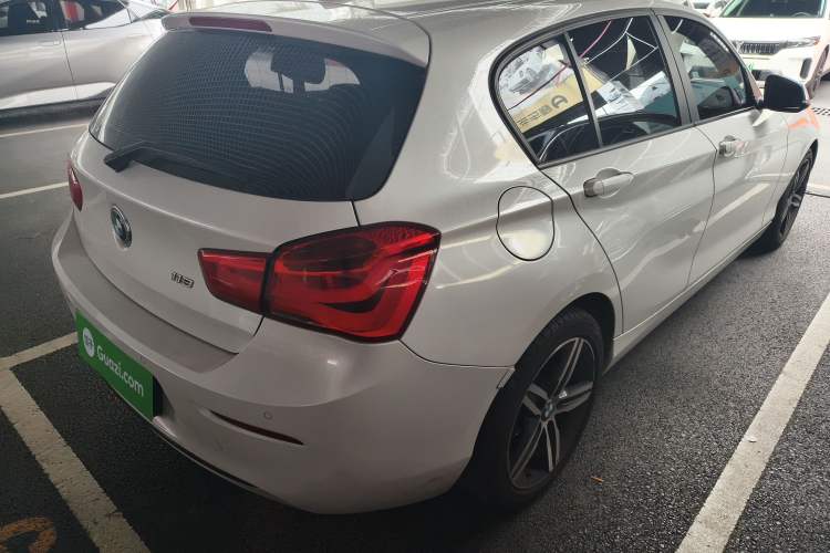 Used BMW 1 Series 2018 118i Sport Design Package Exterior 6