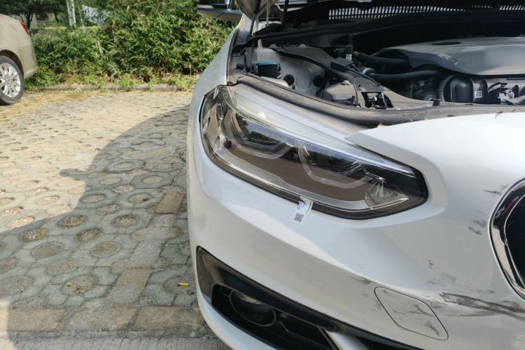 Used BMW 1 Series 2018 118i Sport Edition Exterior 6