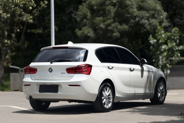 Used BMW 1 Series 2018 118i Leading Model Exterior 6