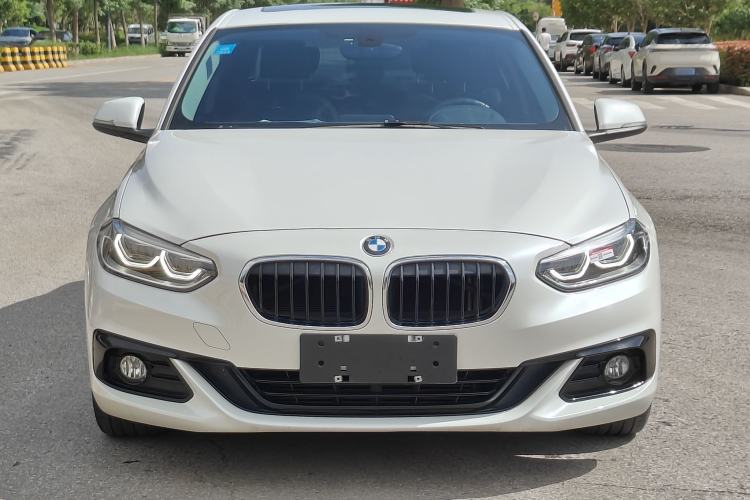 Used BMW 1 Series 2018 Facelifted 118i Sport Edition Exterior 6