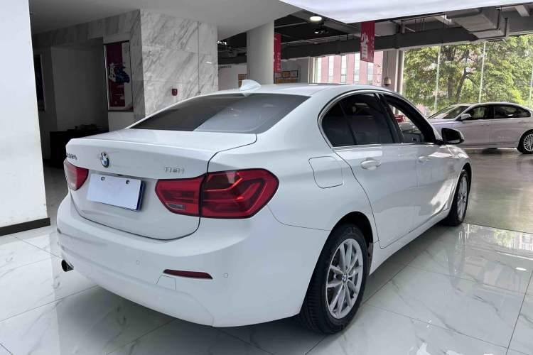 Used BMW 1 Series 2018 Revised 118i Fashion Edition Exterior 6