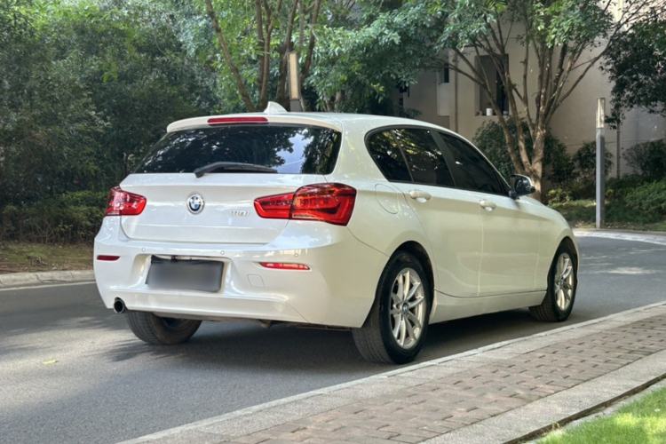 Used BMW 1 Series 2018 118i Leading Model Exterior 6