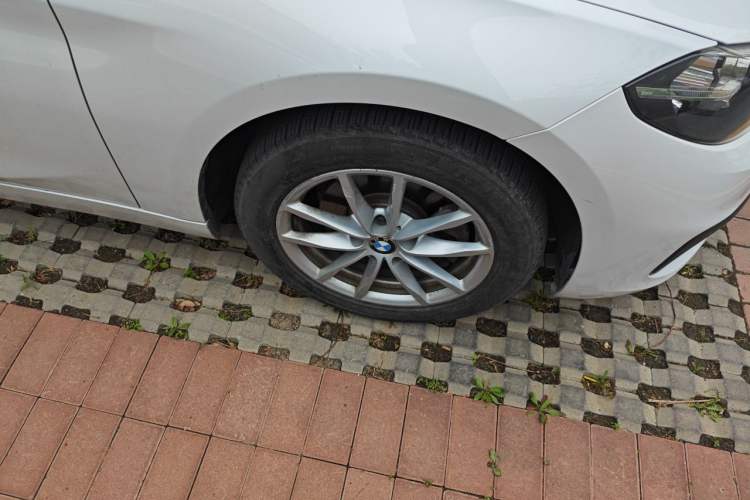 Used BMW 1 Series 2018 118i Fashion Model Exterior 7