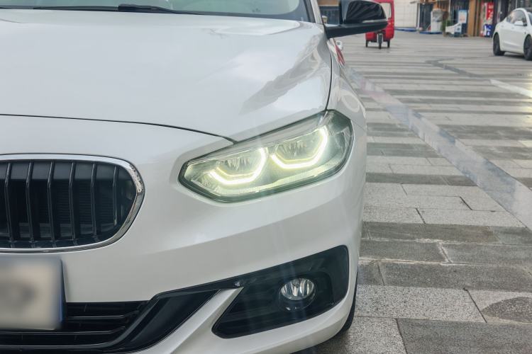 Used BMW 1 Series 2018 Facelifted 118i Sport Edition Exterior 7