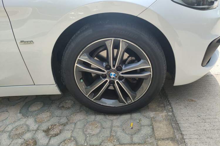 Used BMW 1 Series 2018 118i Sport Edition Exterior 7