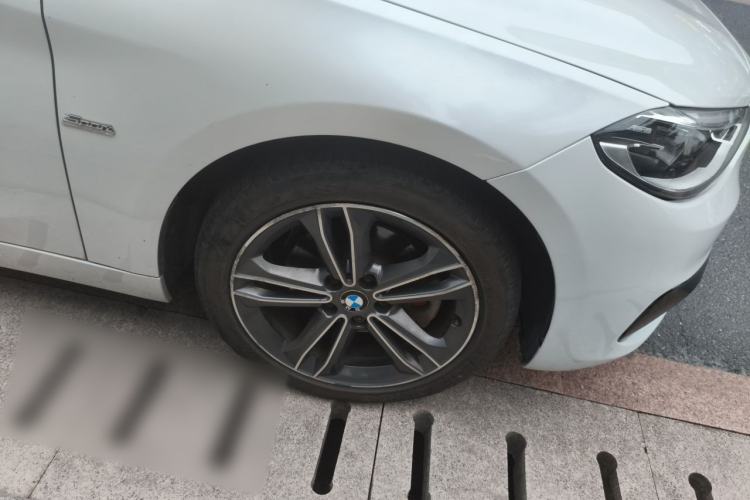 Used BMW 1 Series 2018 118i Sport Edition Exterior 7