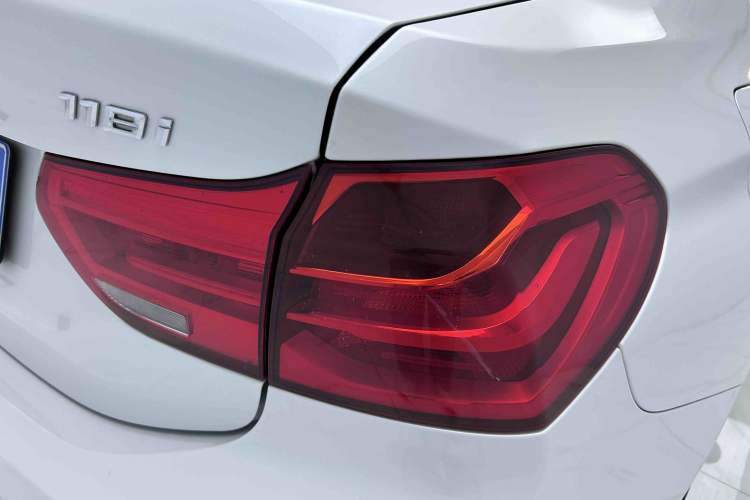 Used BMW 1 Series 2018 Revised 118i Fashion Edition Exterior 7