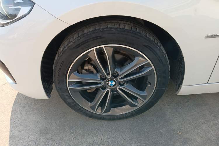 Used BMW 1 Series 2018 118i Sport Edition Exterior 7
