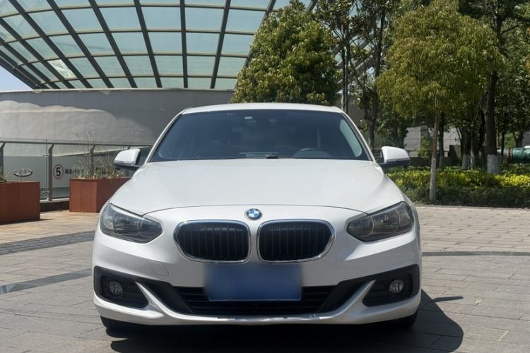 Used BMW 1 Series 2018 Revised 118i Fashion Edition Exterior 9