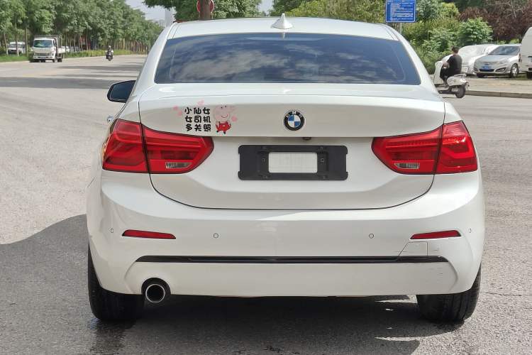 Used BMW 1 Series 2018 Facelifted 118i Sport Edition Exterior 9