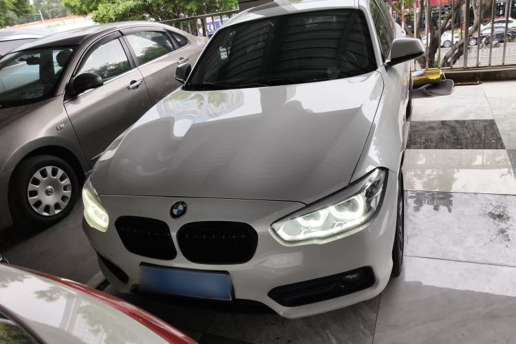 Used BMW 1 Series 2018 118i Sport Design Package Front