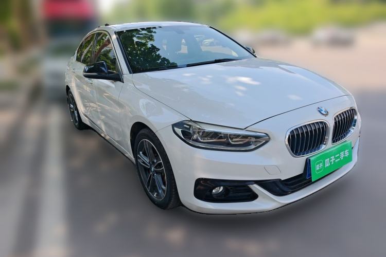 Used BMW 1 Series 2018 Facelifted 118i Sport Edition Front Right 45 Deg