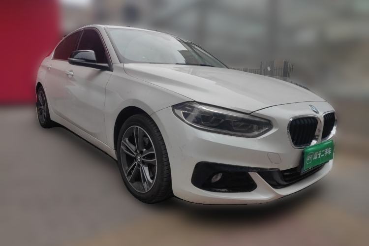 Used BMW 1 Series 2018 Facelifted 118i Sport Edition Front Right 45 Deg