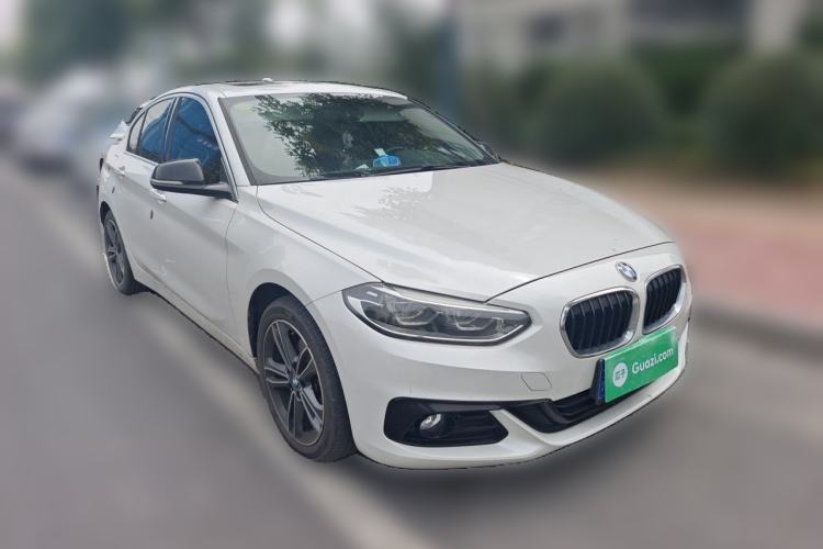 Used BMW 1 Series 2018 Facelifted 118i Sport Edition Front Right 45 Deg