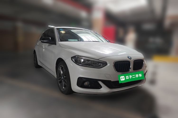 Used BMW 1 Series 2018 Facelifted 118i Sport Edition Front Right 45 Deg