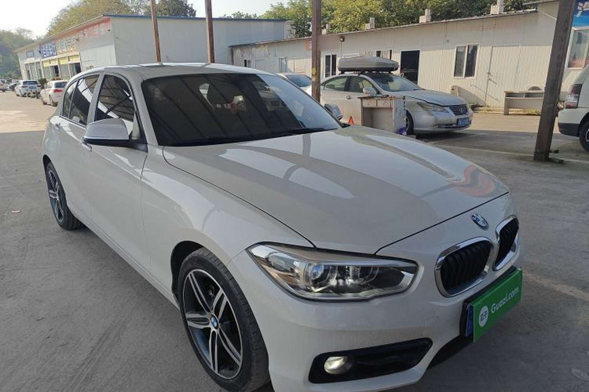 Used BMW 1 Series 2018 118i Sport Design Package Front Right 45 Deg