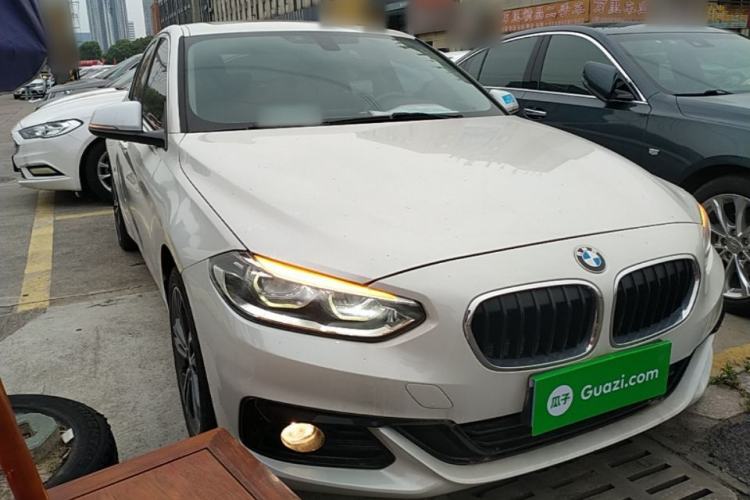 Used BMW 1 Series 2018 Facelifted 118i Sport Edition Front Right 45 Deg