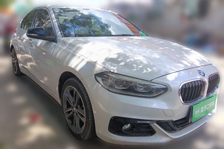 Used BMW 1 Series 2018 Facelifted 118i Sport Edition Front Right 45 Deg
