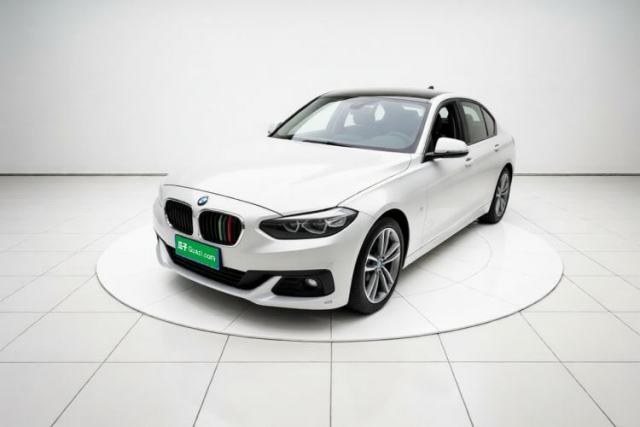 Ojetý BMW 1 Series 2018 Revised 118i Fashion Edition
