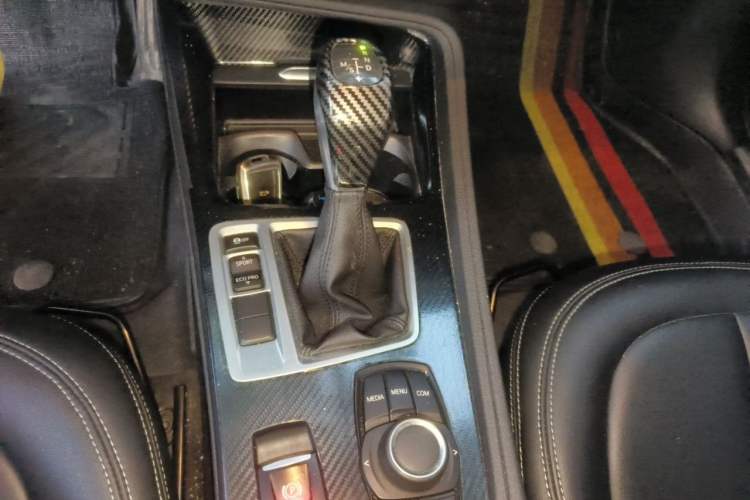 Used BMW 1 Series 2018 118i Fashion Model Gear Lever