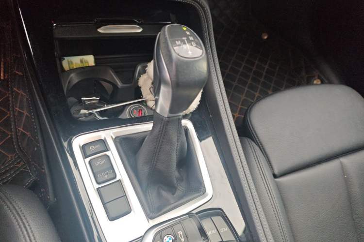 Used BMW 1 Series 2018 118i Sport Edition Gear Lever