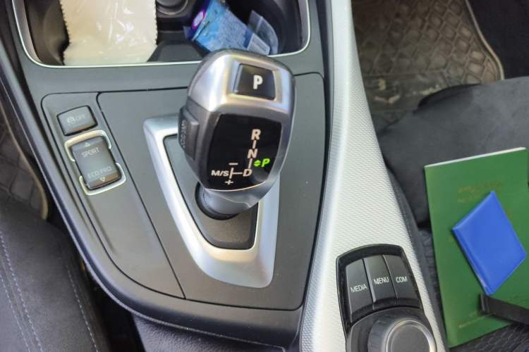 Used BMW 1 Series 2018 120i M Sport Package Gear Lever