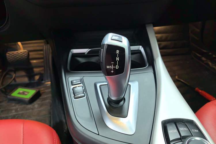Used BMW 1 Series 2018 118i Leading Model Gear Lever