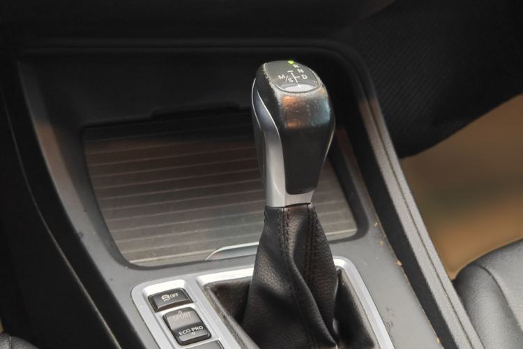Used BMW 1 Series 2018 Revised 118i Fashion Edition Gear Lever