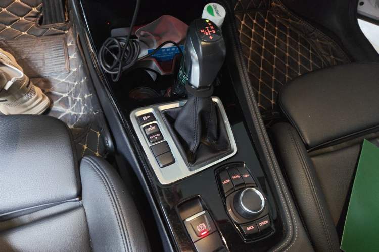 Used BMW 1 Series 2018 Facelifted 118i Sport Edition Gear Lever