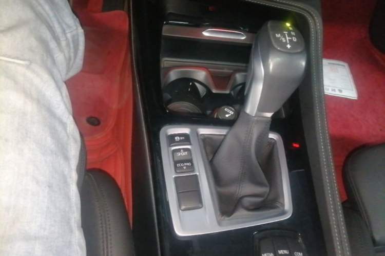 Used BMW 1 Series 2018 Facelifted 118i Sport Edition Gear Lever