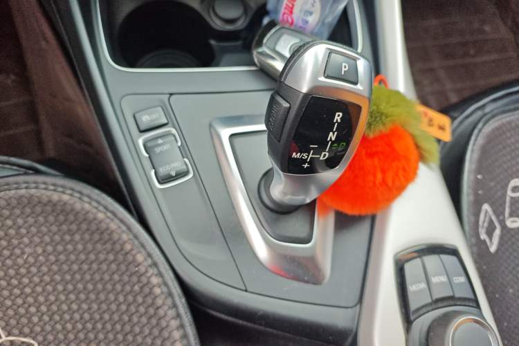 Used BMW 1 Series 2018 118i Leading Model Gear Lever