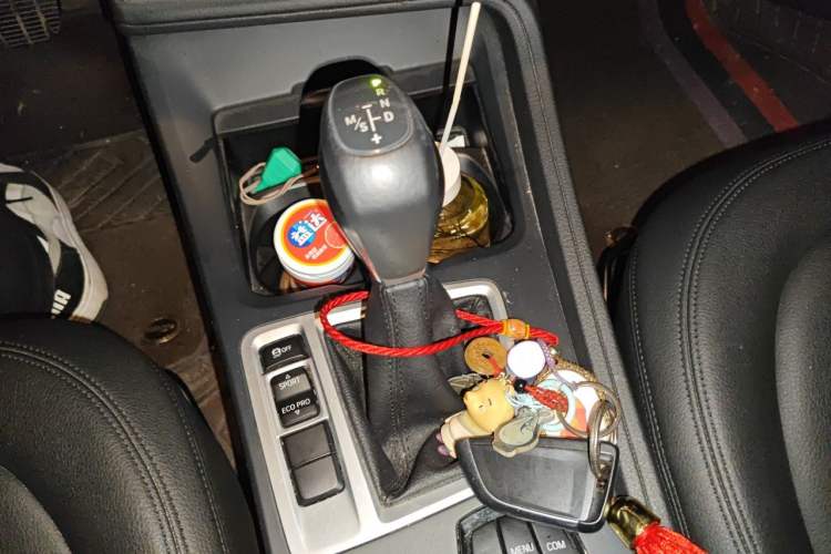Used BMW 1 Series 2018 Revised 118i Fashion Edition Gear Lever